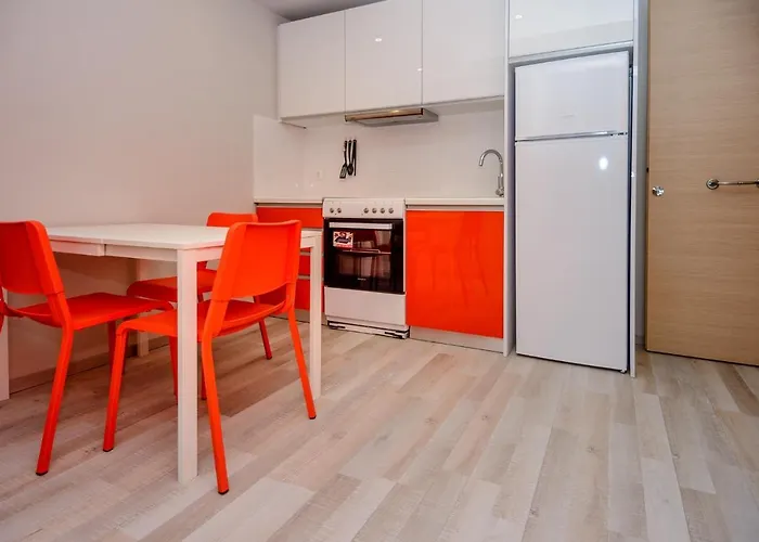 Nikos\' Garden Apartment