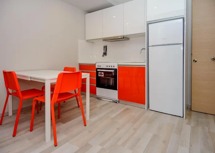 Nikos\' Garden Apartment